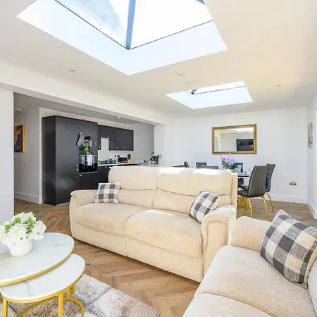 Tm, Charming Cosy Retreat, Wi-fi & Parking *