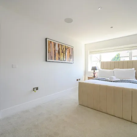 بيت للعطل Tm, Charming Cosy Retreat, Wi-fi & Parking