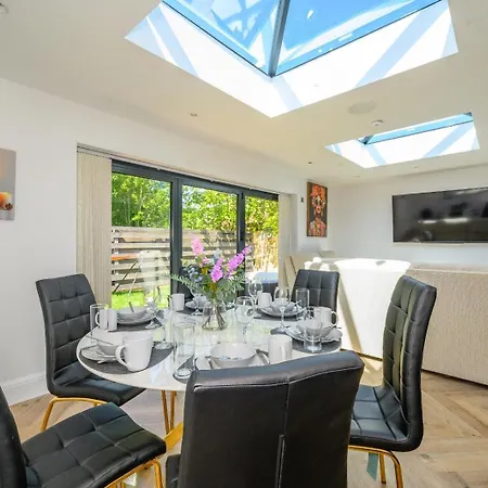 Tm, Charming Cosy Retreat, Wi-fi & Parking *