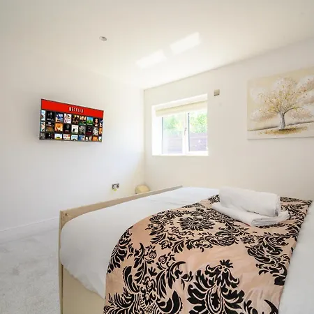 Tm, Charming Cosy Retreat, Wi-fi & Parking